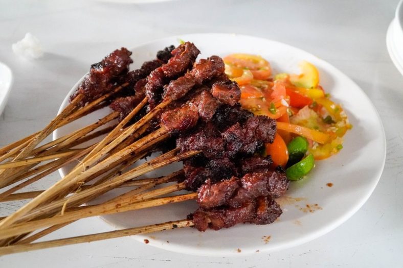 Sate Kambing Bumbu Padang, Pedas Menggoda!